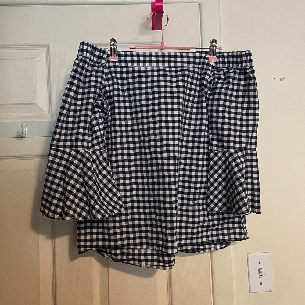 CUPIO Cotton Gingham Off The Shoulder Top, Bell Sleeves, Medium in Navy & White